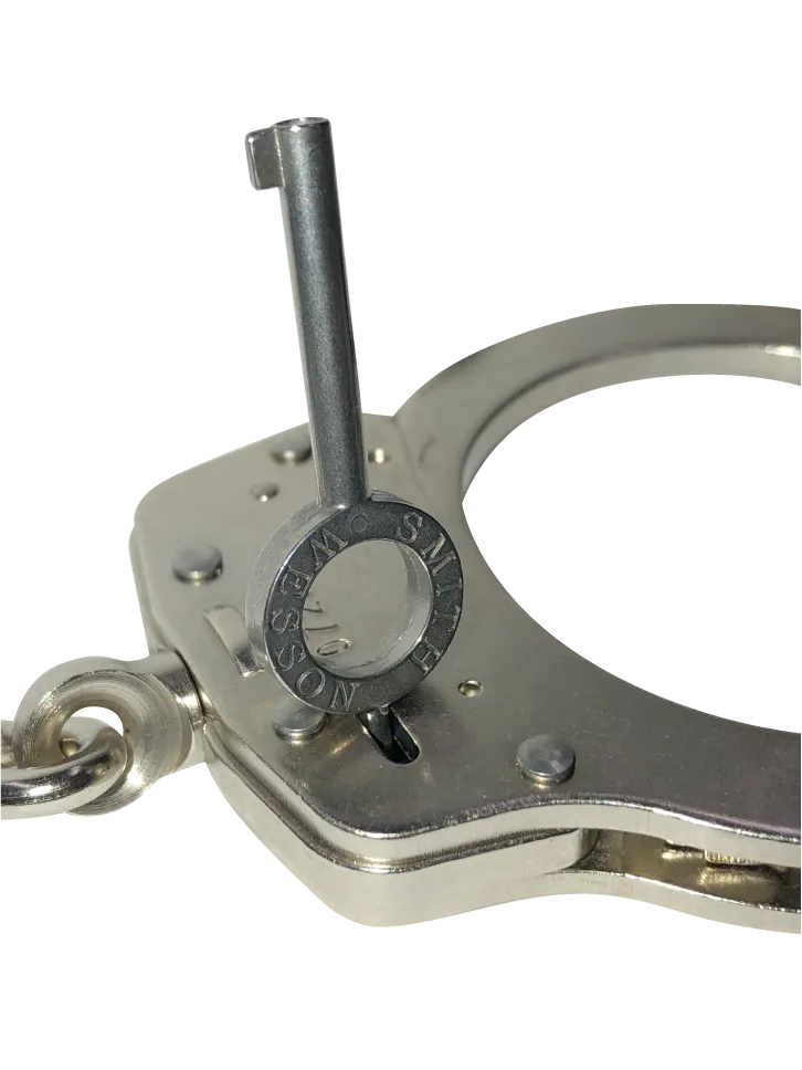 Smith and Wesson Model 100 Nickel Chain Handcuffs