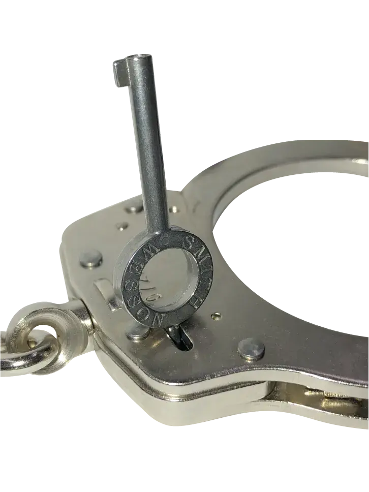 Smith and Wesson Model 100 Nickel Chain Handcuffs Smith & Wesson