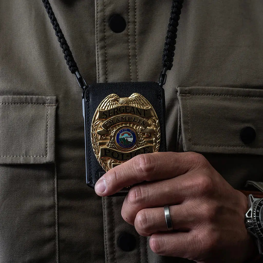 Dango M4 Rail Wallet with Badge Holder